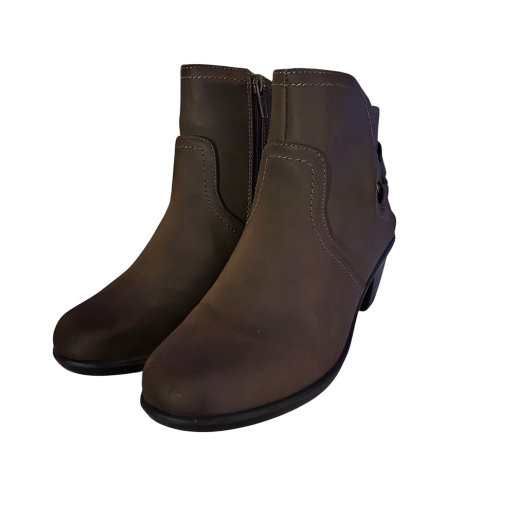Easy Street Brown Ankle Boots